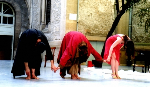 PONG @ Avignon Festival, 2004